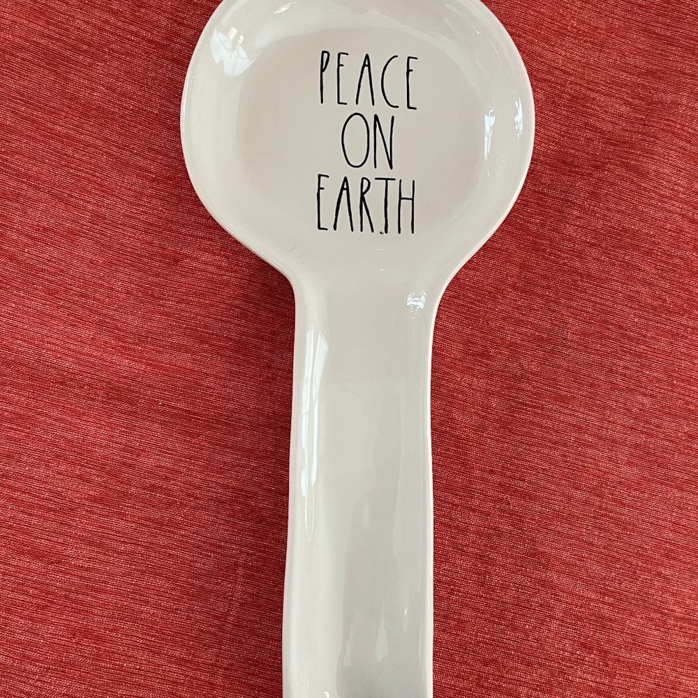 Rae Dunn "Peace on Earth" Spoon rest